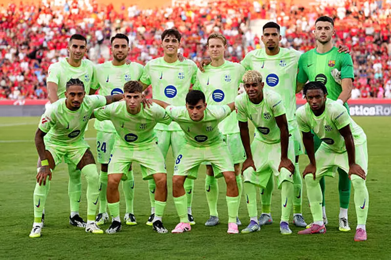 راشفورد يشارك أساسيًا مع برشلونة في مواجهة ليفانتي لأول مرة