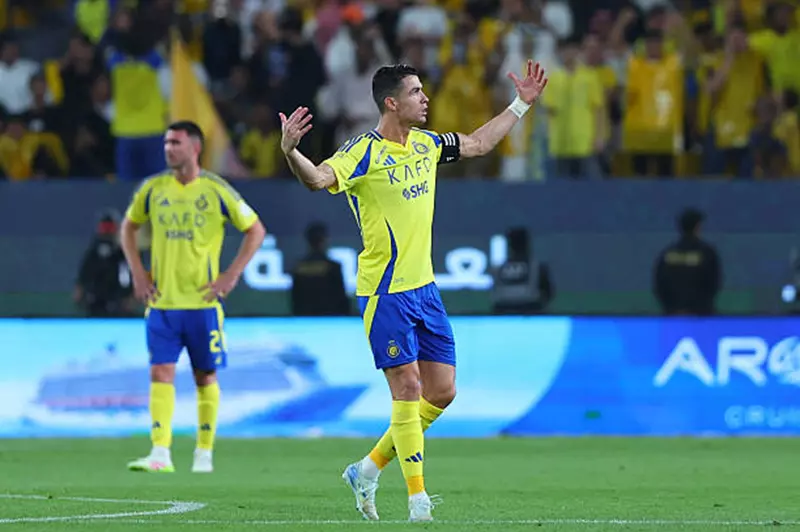 رونالدو يسعى لتحقيق الانتصار والثأر في كأس السوبر السعودي ضد الاتحاد