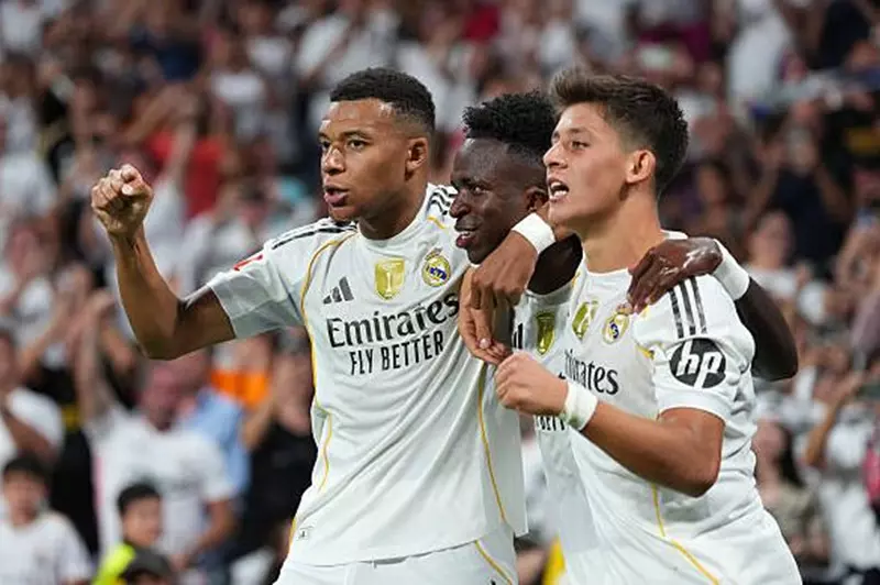 ريال مدريد يحقق انتصاراً مهماً بفضل تألق ثنائي فينيسيوس وأردا ضد مايوركا