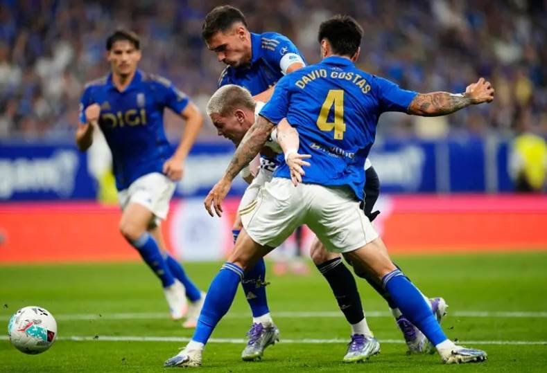 ريال مدريد يحقق انتصارًا ساحقًا على أوفييدو بثلاثية نظيفة في الدوري الإسباني