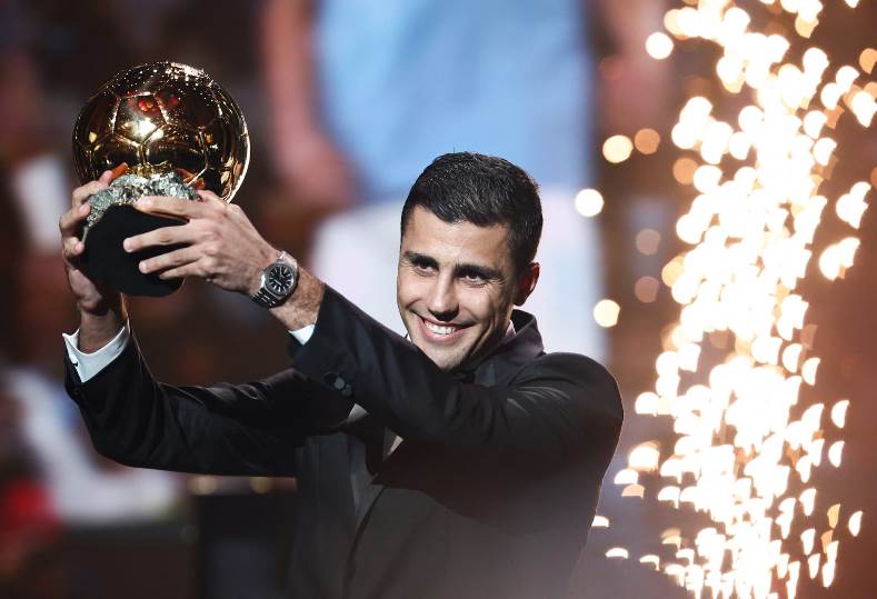 ريال مدريد يسعى لضم رودري من مان سيتي وسط تحديات عدة في الصفقة