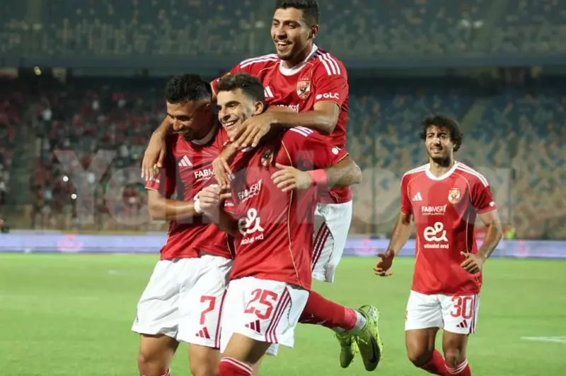 زيزو يتألق أمام فاركو ويفتح أبواب الجوائز مع الأهلي