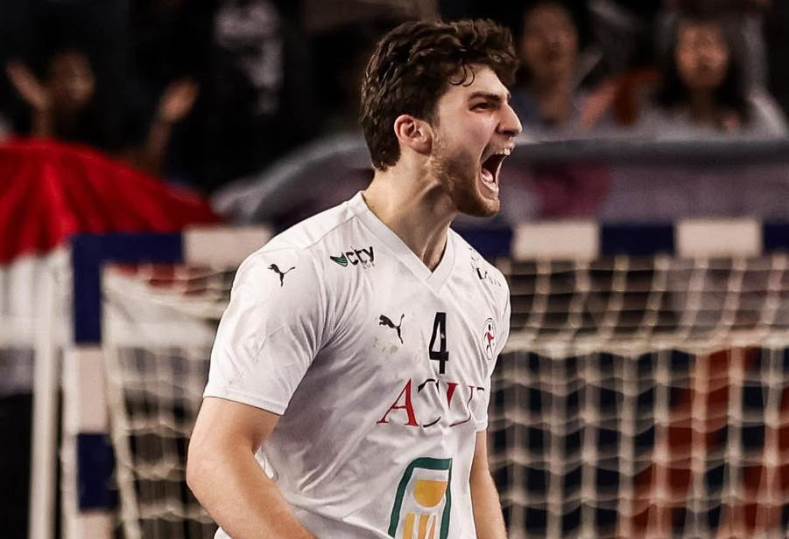 سبورتنج يوضح موقفه من عرض الأهلي لضم لاعب منتخب اليد حمزة وليد
