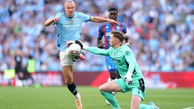 الـVAR تجاهلهما.. شيكا على طريقة هندرسون في نهائي كأس الاتحاد الإنجليزي