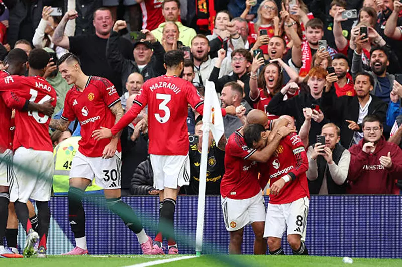 صباح يتجدد في أوروبا مع دراما مانشستر يونايتد ونصائح فليك الملهمة