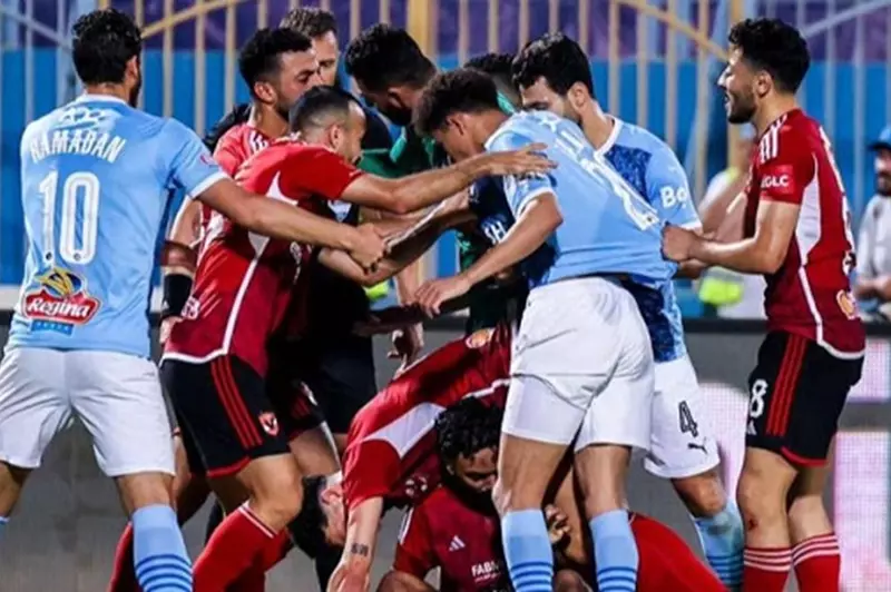 صراع إنساني بين الأهلي وبيراميدز: سنوات من العنف والمطاردات والاشتباكات