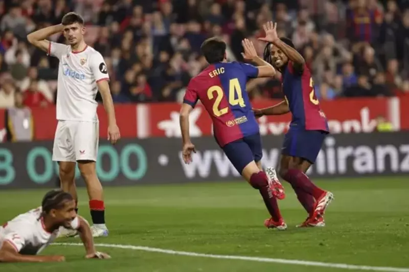 صراع إنساني في برشلونة: إريك جارسيا يواجه تحديًا مع كوندي