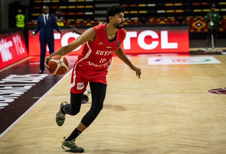 طبيب منتخب السلة يطلع كورة بلس على حالات إصابات لاعبي الفراعنة
