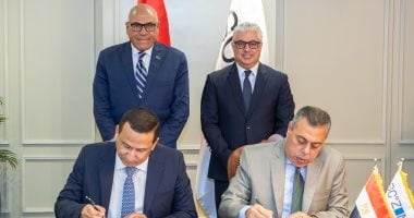 عقدان جديدان لقناة السويس مع تحالف مصري تركي