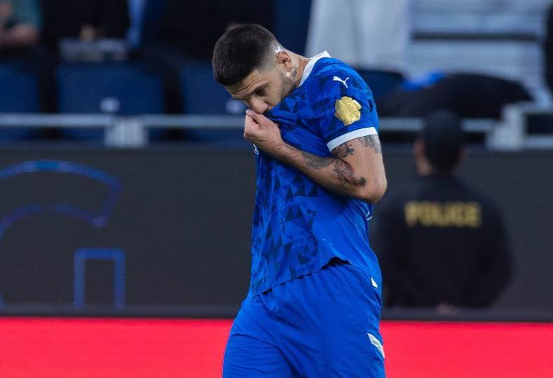 عودة ميتروفيتش إلى الهلال تلوح في الأفق بعد تحديد موعد عودته
