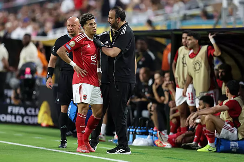 غيابات مؤثرة في الأهلي قبل مواجهة المحلة بالدوري تشمل إمام عاشور