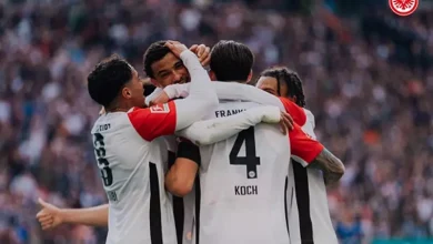 فرانكفورت يتعاقد مع حارس بريمن ميكاييل زيترر حتى 2029