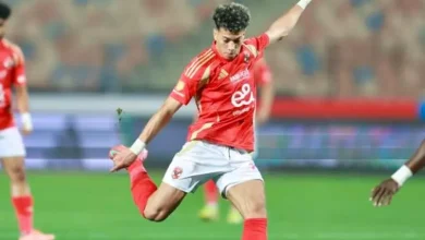 توبيخ وغرامة.. تفاصيل قرار فيفا ضد الأهلي بسبب حق رعاية إمام عاشور