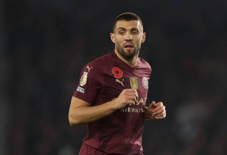 كوفاسيتش يختار البقاء مع مانشستر سيتي ويبتعد عن عروض الدوري السعودي