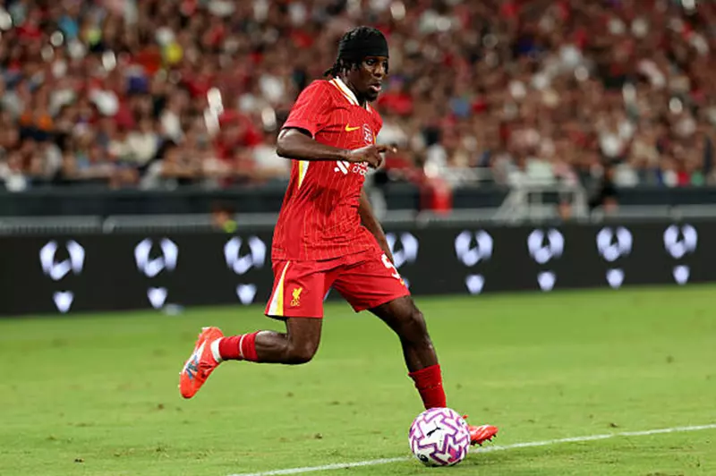 ليفربول يؤكد غياب فريمبونج حتى انتهاء فترة التوقف الدولي