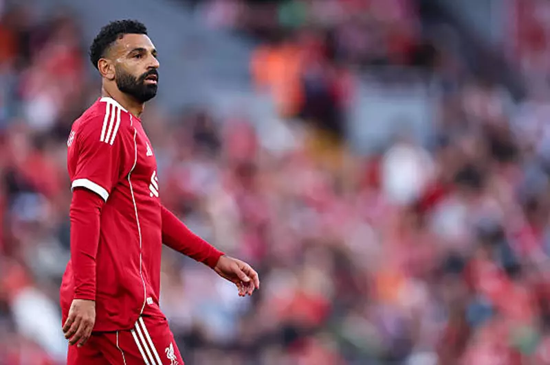 ليفربول يعتمد على سوبوسلاي في الدفاع وصلاح يقود الهجوم ضد أرسنال