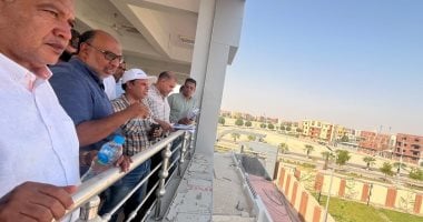 متابعة حثيثة لمشروعات الإسكان والمرافق في قنا الجديدة