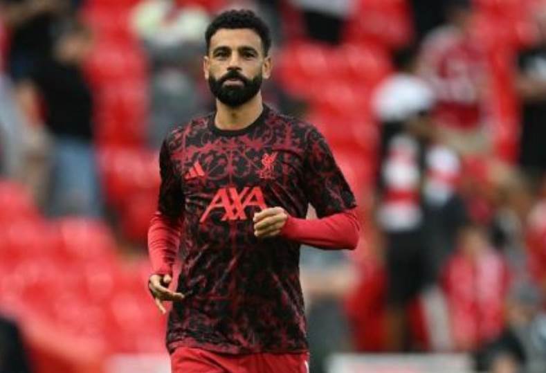 محمد صلاح: أتواصل يوميًا مع فان دايك حول التجديد وأطمح لأن أكون قدوة للجميع
