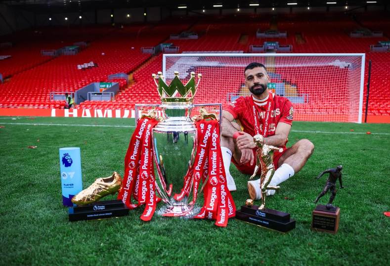 محمد صلاح: رحلة تطور نجم من تشيلسي إلى أسطورة ليفربول التاريخية