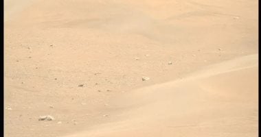 مركبة بيرسيفيرانس تكشف عن بقع ضخمة محفورة بفعل الرياح على سطح المريخ