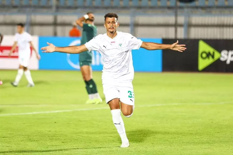 معاري ثلاثي القمة يتألق في الدوري وسط 12 لاعباً آخرين
