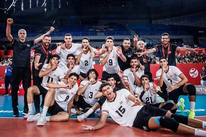 منتخب مصر للطائرة يحقق انتصارًا مؤثرًا في بطولة العالم ويضمن الوصافة