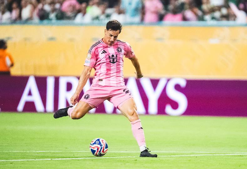 ميسي يقود إنتر ميامي إلى نهائي كأس الدوريات بثلاثية في شباك أورلاندو سيتى