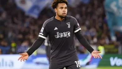الدوري الإيطالي.. يوفنتوس يدين تعرض لاعبه ويستون ماكيني لهتافات عنصرية
