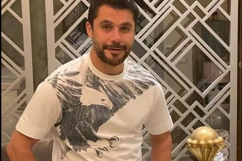أحمد حسن يوجه رسالة هادئة لشوبير حول ضرورة التركيز في العمل