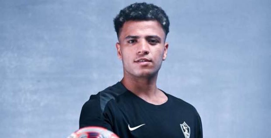 أحمد ربيع يستعد لمباراة الزمالك والمصري بعد تعافيه من إصابة الضامة